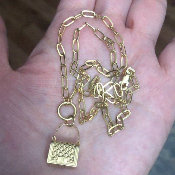 18K Saudi Paperclip with Bag Pendant 18-20” - Picture 6 of 6